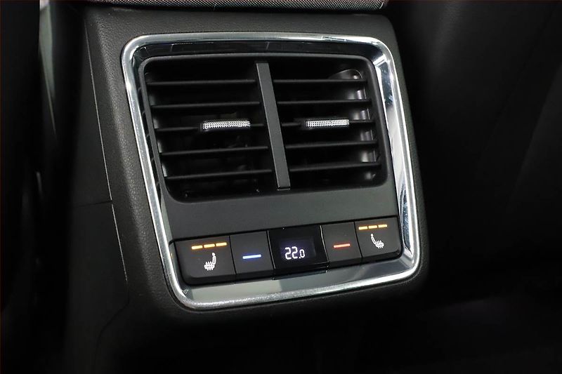 Škoda Enyaq (2021) iV 80 (82 kWh), SoH 95% - fotka 12 z 20