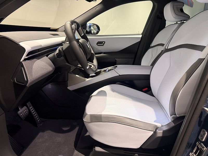 BMW iX3 50 xDrive M-Sport Inno Taž H/K - fotka 9 z 19