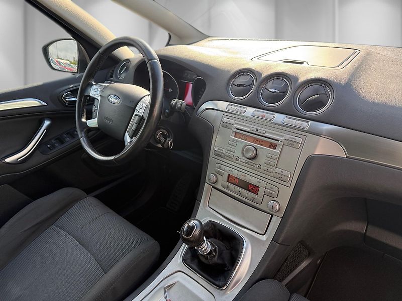 Ford S-MAX (2006) 1,8 TDCi 92 kW Trend - fotka 21 z 24