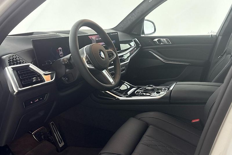 BMW X7 xDrive40d - fotka 5 z 25
