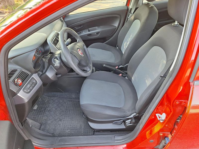 Fiat Grande Punto (2011) 1.2 i Klima - fotka 9 z 20