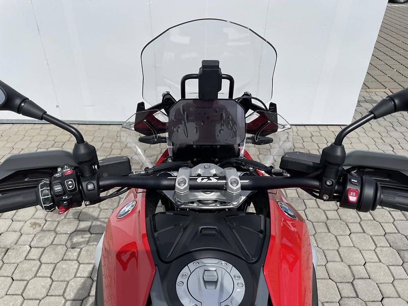 BMW (2026) R 1300 GS - fotka 12 z 14