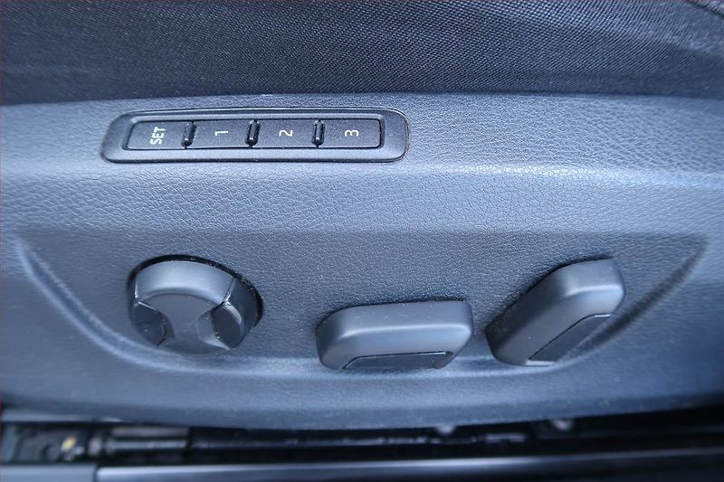 Škoda Superb (2018) 2.0 TDI, 4X4, Automat, Navi - fotka 24 z 24