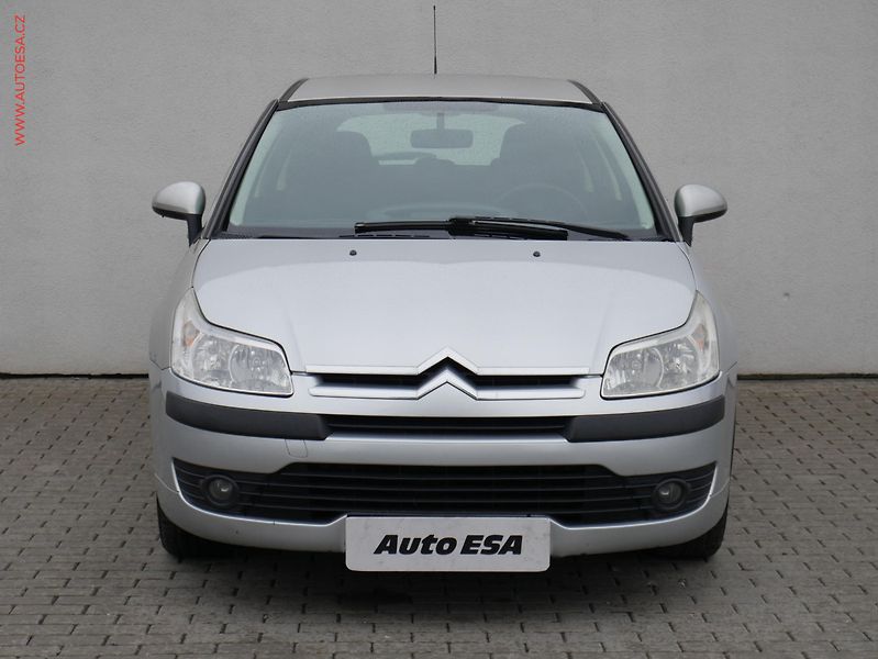 Citroën C4 (2007) 1.4i, ČR - fotka 2 z 16