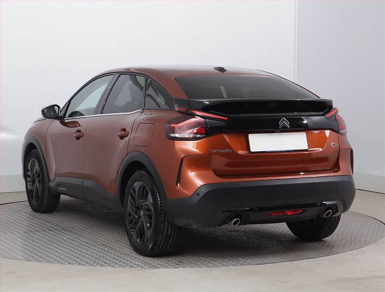 Citroën C4 (2021) 1.2 PureTech, Serv.kniha, Kůže - fotka 4 z 18