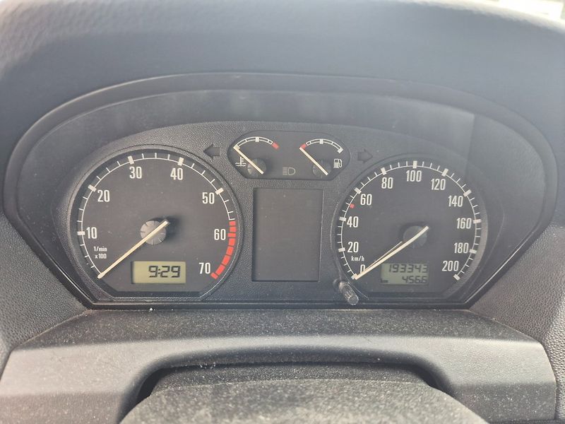 Škoda Fabia (2003) 1.2 i Tažné zařízení - fotka 17 z 19