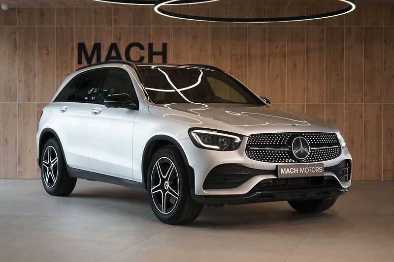 Mercedes-Benz GLC 300d 4M AMG, Nezávislé, Tažné - fotka 5 z 48
