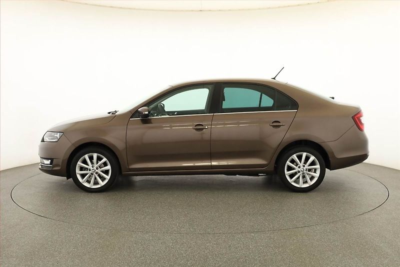 Škoda Rapid (2018) Style Plus 1.0 TSI, ČR,1.maj - fotka 3 z 17