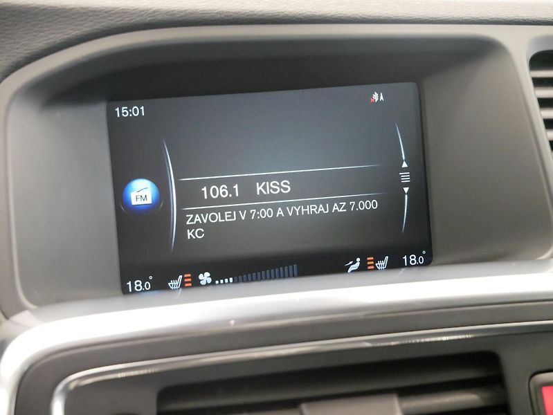 Volvo V60 - fotka 18 z 27