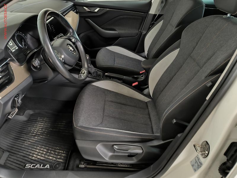 Škoda Scala (2021) 1.5 TSi, ČR, DSG, LED, kamera - fotka 9 z 17