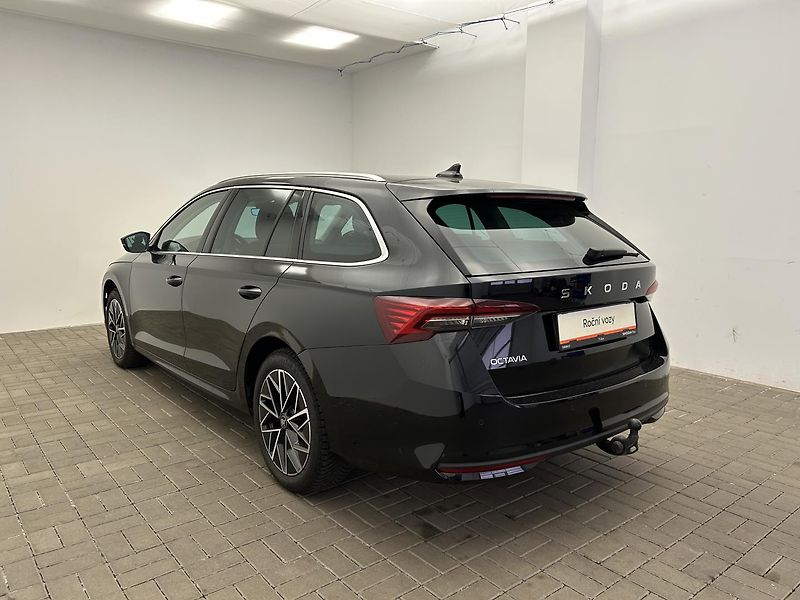 Škoda Octavia 2.0 TDI Top selection - fotka 20 z 23