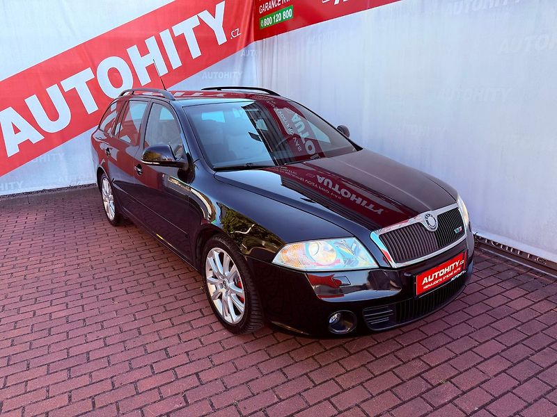 Škoda Octavia 2.0 TFSi RS, ČR - fotka 5 z 25