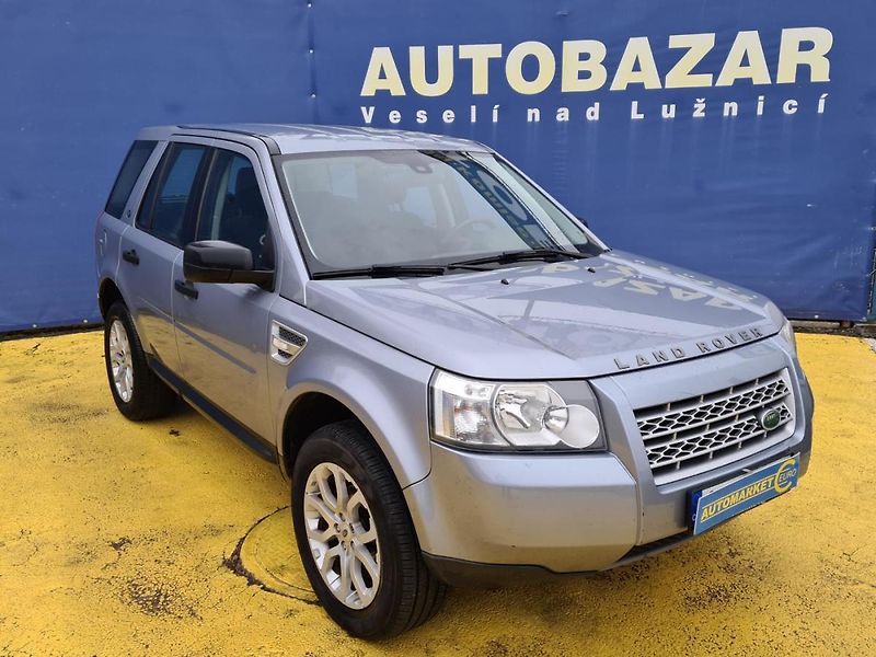 Land Rover Freelander 2,2 TD4 112WW 4WD - fotka 3 z 17