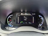 Toyota Yaris Cross 1.5 HSD e-CVT Executive FWD - náhled 16