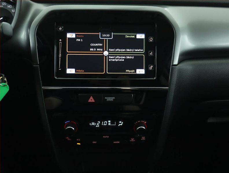 Suzuki Vitara (2021) Premium 1.4 BoosterJet - fotka 12 z 15