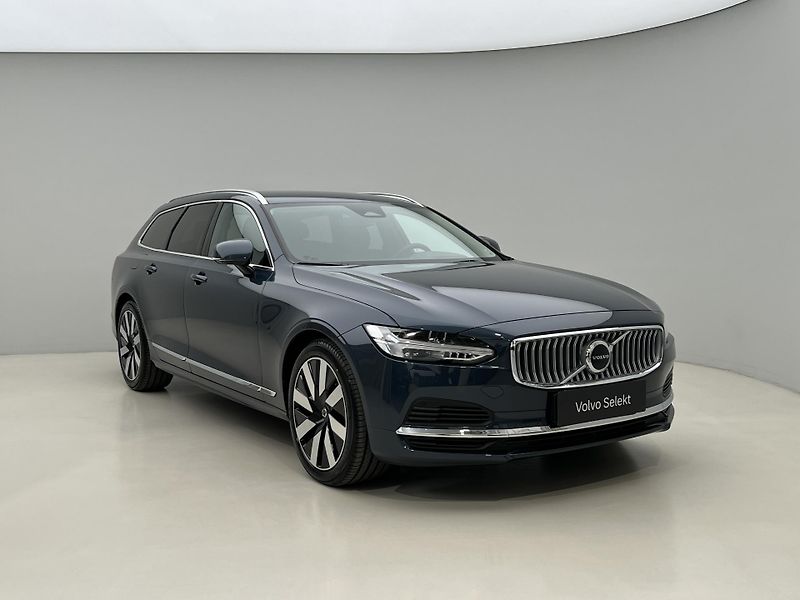 Volvo V90 T6 AWD RECHARGE CORE AUT  - fotka 8 z 47