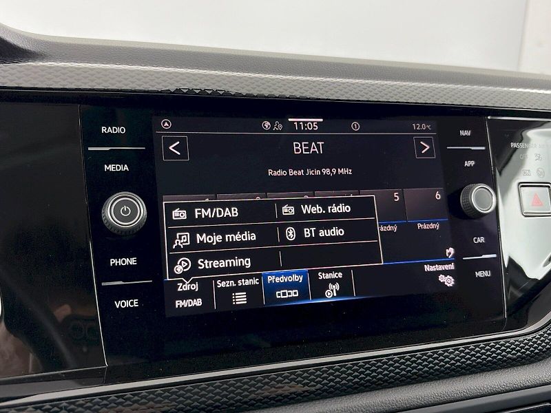 Volkswagen Taigo (2022) Life 1.0 TSI 81kW DSG - fotka 14 z 27