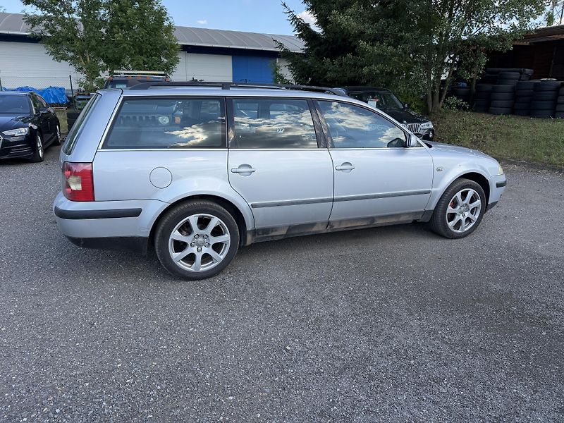 Volkswagen Passat 1.9 TDI REZERVACE - fotka 7 z 21