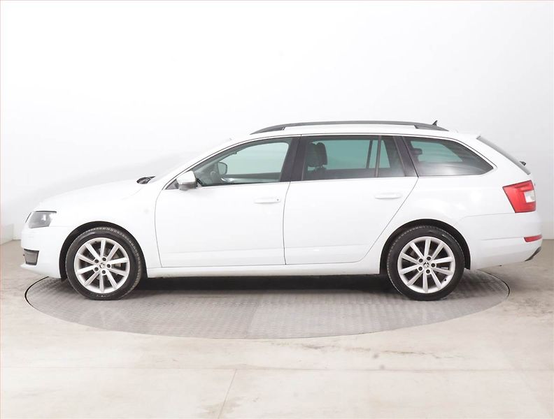 Škoda Octavia (2014) 2.0 TDI, Serv.kniha, Kůže - fotka 3 z 16
