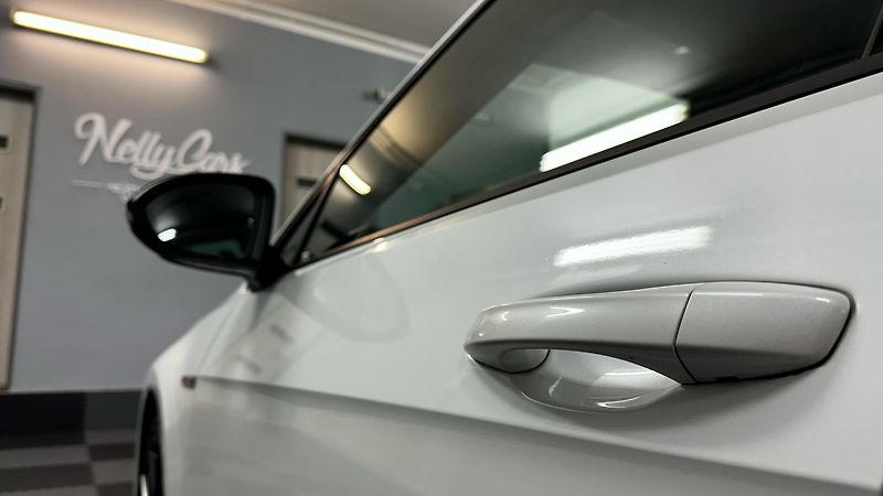 Volkswagen Golf RECARO / REMUS / TOP STAV - fotka 13 z 43