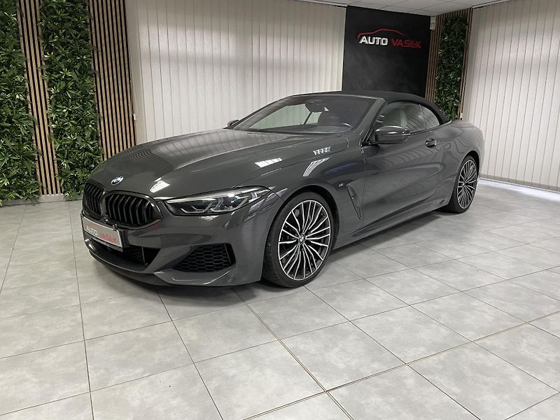 BMW Řada 8 M850i xDrive Laser REZERVACE  - fotka 3 z 21