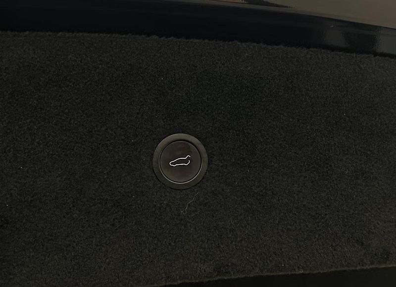 Tesla Model S LR AWD Kam Vzduch Panorama Taž - fotka 28 z 32