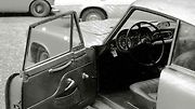Jaguar XK140 s karoserií Michelotto v původním stavu.