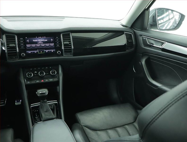 Škoda Kodiaq (2023) Laurin&Klement 2.0 TDI - fotka 8 z 18