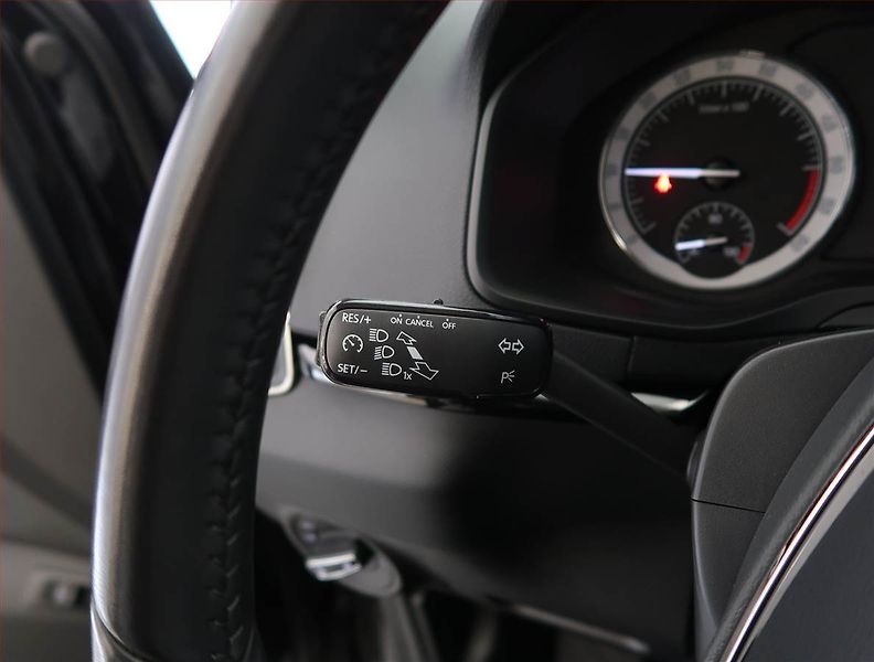 Škoda Karoq (2021) Style 2.0 TDI, Serv.kniha - fotka 21 z 25