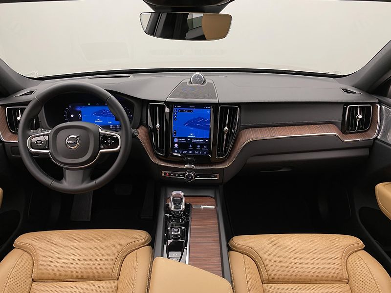 Volvo XC60 T6 AWD RECHARGE DARK ULTIMATE  - fotka 2 z 66