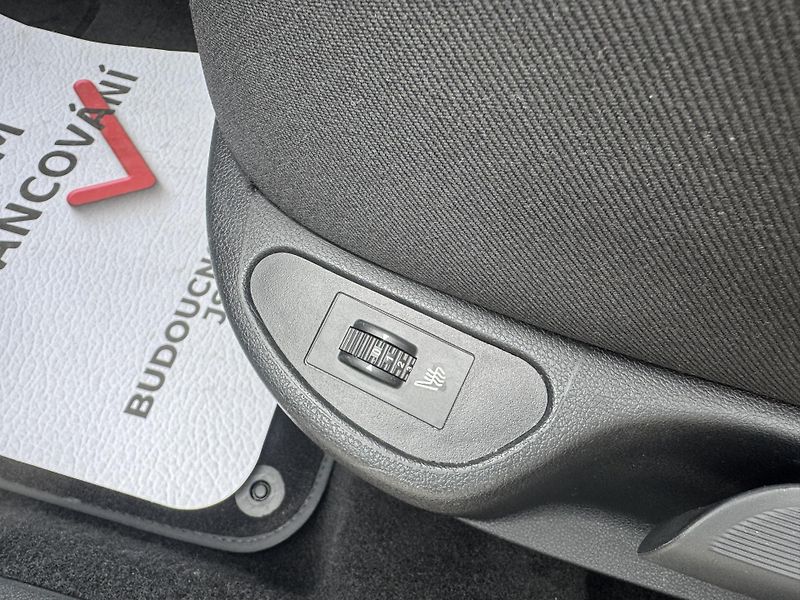 Peugeot 308 1.6-16V,SW,rezervace - fotka 22 z 54