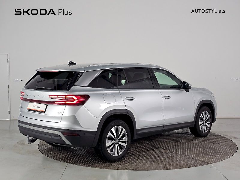 Škoda Kodiaq (2025) 2.0TDi 4X4 DSG 142kW EXCLUSIVE - fotka 2 z 31