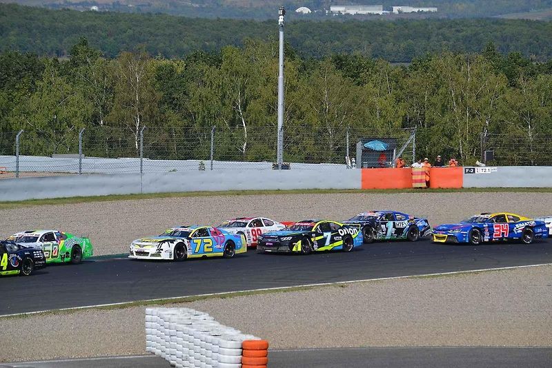 Martin Doubek v plné jízdě.