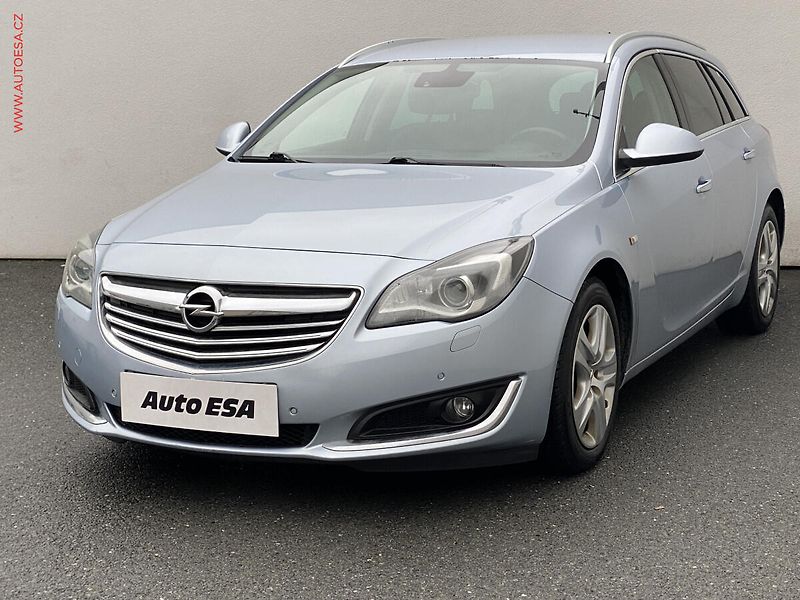 Opel Insignia (2014) 2.0CDTi Sport, bixen, kůže - fotka 3 z 17