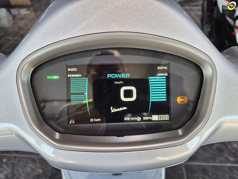 Vespa Elettrica (2026) Primavera Elettric TECH 70 - fotka 23 z 23