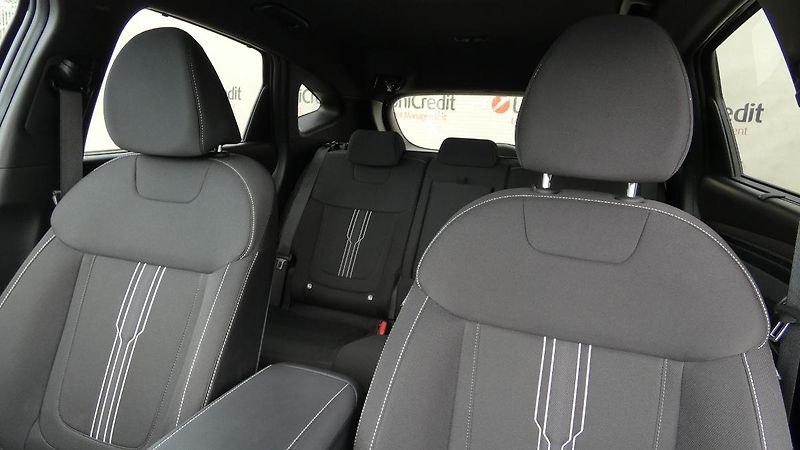 Hyundai Tucson 1.6 T-GDI HEV Style 4x4 Auto - fotka 7 z 23