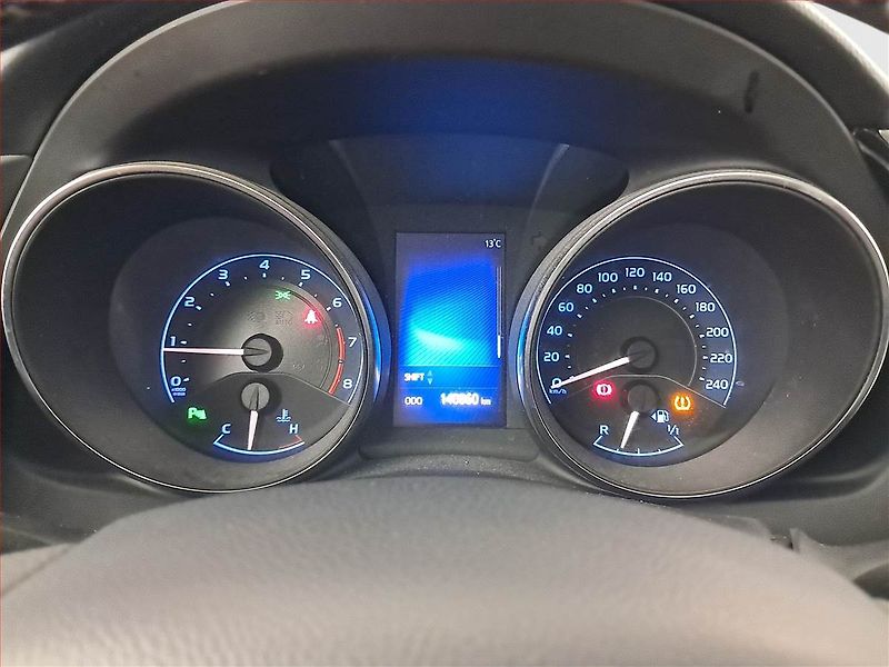 Toyota Auris (2018) 1.6 Valvematic, ČR,1.maj - fotka 11 z 18
