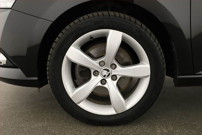 Škoda Fabia (2020) Ambition 1.0 TSI, Serv.kniha - fotka 12 z 12