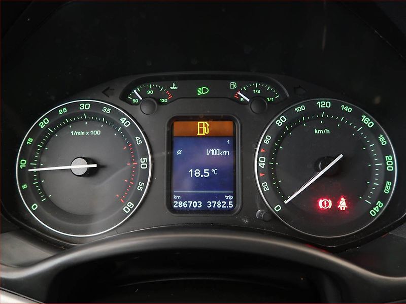 Škoda Octavia (2005) Elegance 1.9 TDI 4x4, 4X4 - fotka 11 z 14