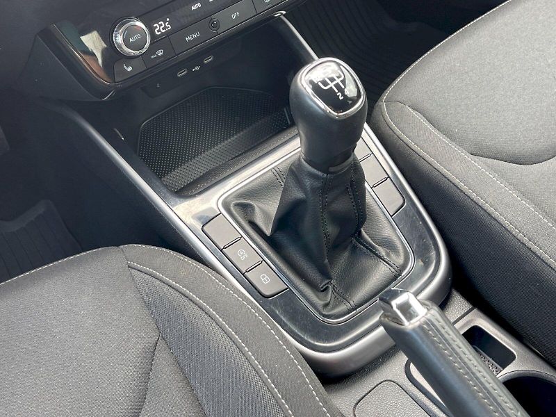 Škoda Fabia (2024) 1.0 TSI 70kW Style Plus - fotka 12 z 31