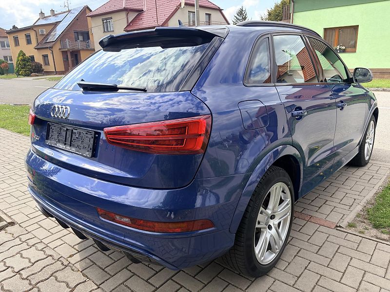 Audi RS Q3 PERFORMANCE 2.5TFSI 270KW  - fotka 4 z 40