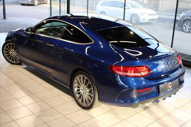 Mercedes-Benz Třídy C 250d Coupé AMG Line DIS+/Burme - fotka 8 z 30