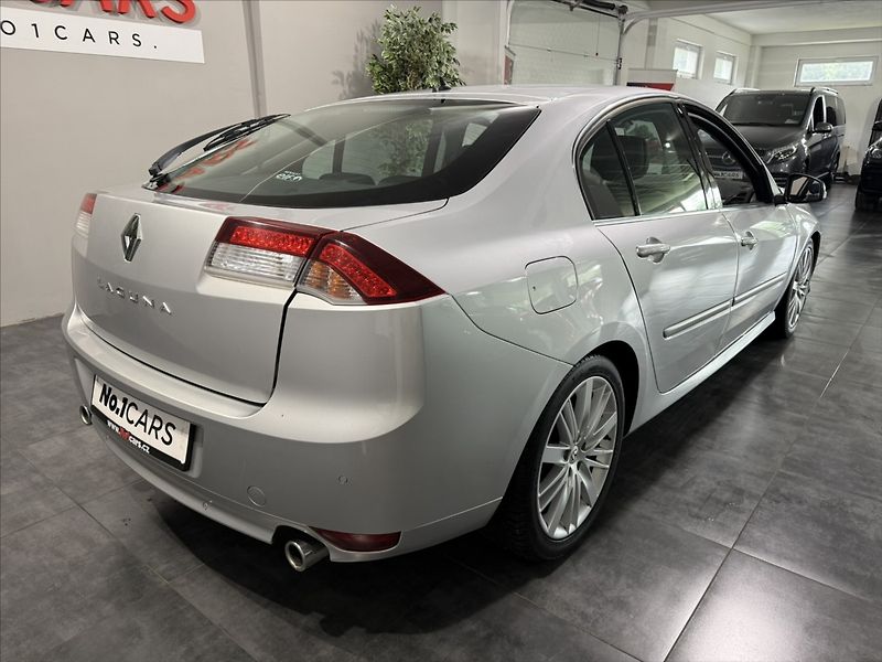 Renault Laguna 2,0   DCi GT 4CONTROL BI-XEN - fotka 5 z 42