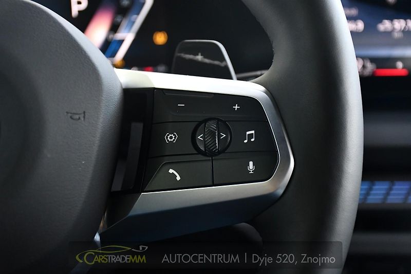 BMW Řada 1 118d M-SPORT 1M ČR - fotka 28 z 54