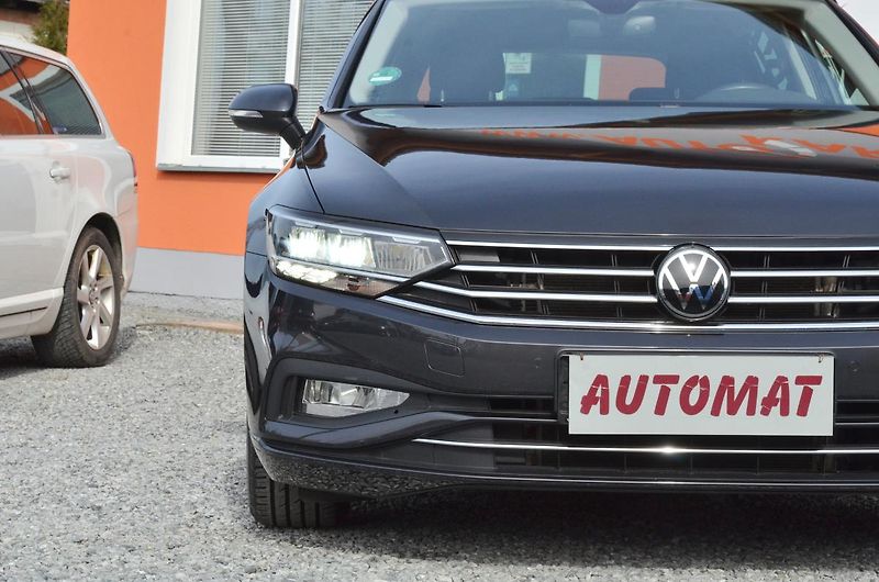 Volkswagen Passat (2021) 2.0 TDi DSG / LED / 74.300km  - fotka 7 z 35