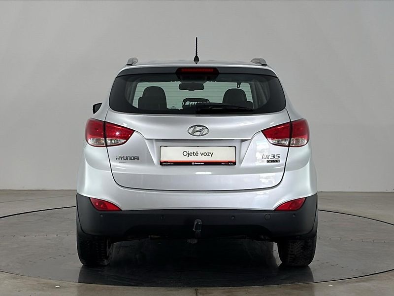 Hyundai ix35 SUV - fotka 17 z 27