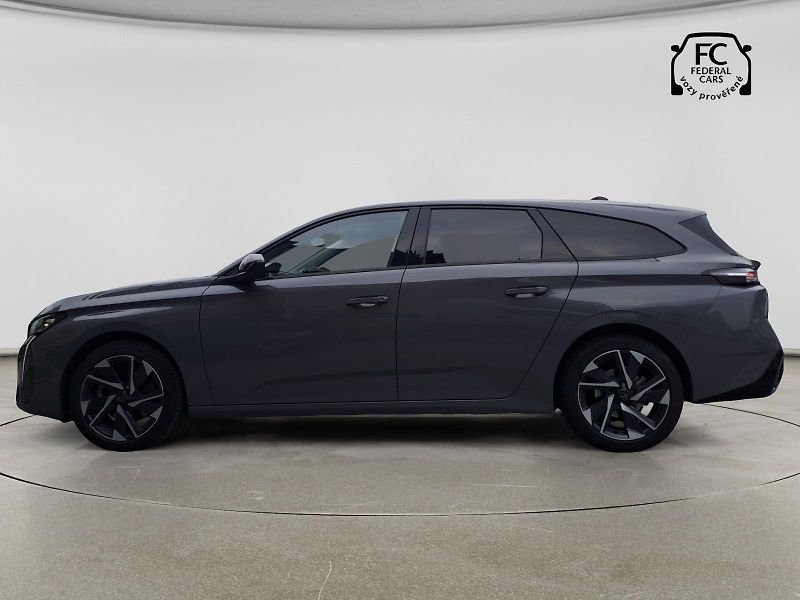 Peugeot 308 (2024) SW ALLURE 1.2 PureTech 130 AT8 - fotka 8 z 15