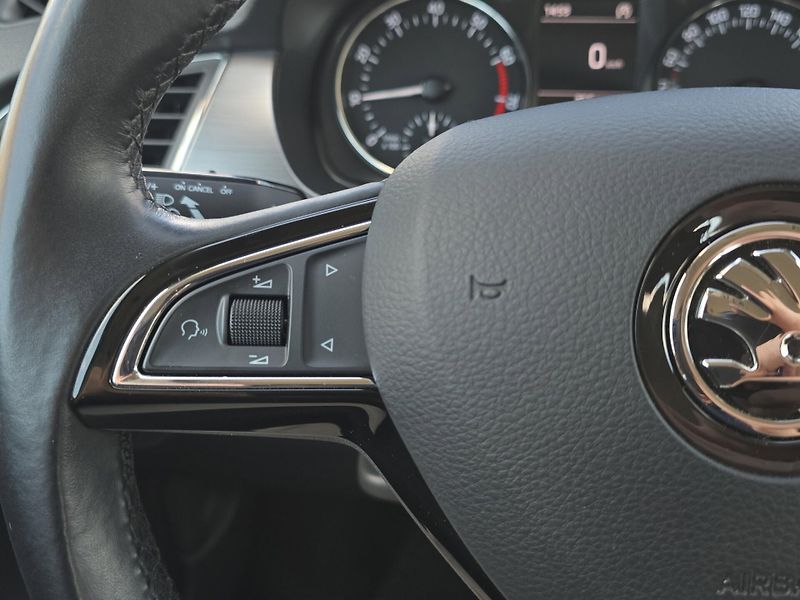 Škoda Fabia (2018) Style 1.0 TSi 81kw, serv. knih - fotka 11 z 23