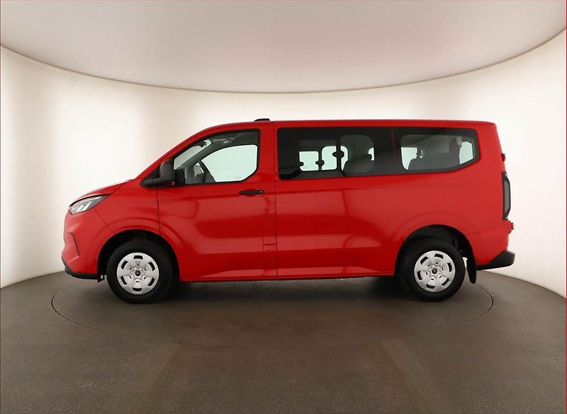 Ford Transit Custom (2024) 2.0 EcoBlue - fotka 3 z 16