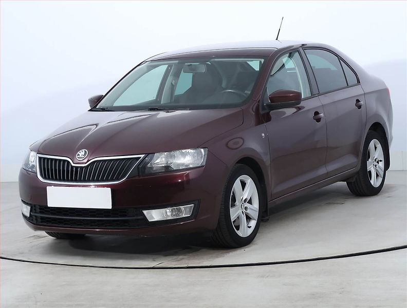 Škoda Rapid (2013) 1.2 TSI, Vyhř. sedaček - fotka 2 z 18